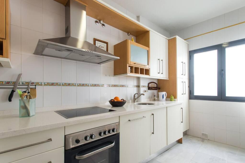 Apt. Sierpes-Cuna, Wifi, Hvac Séville Extérieur photo